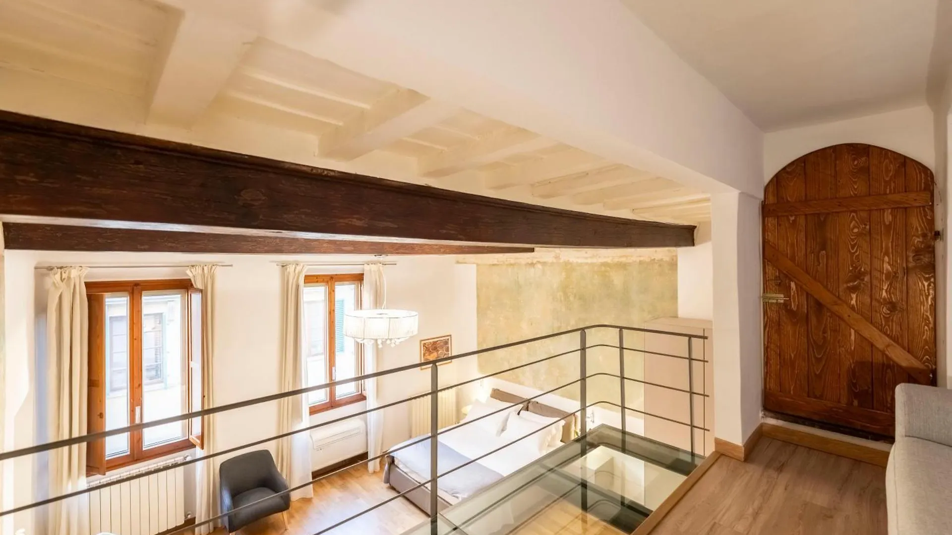 Guest house Bela Apartments Florence Italy
