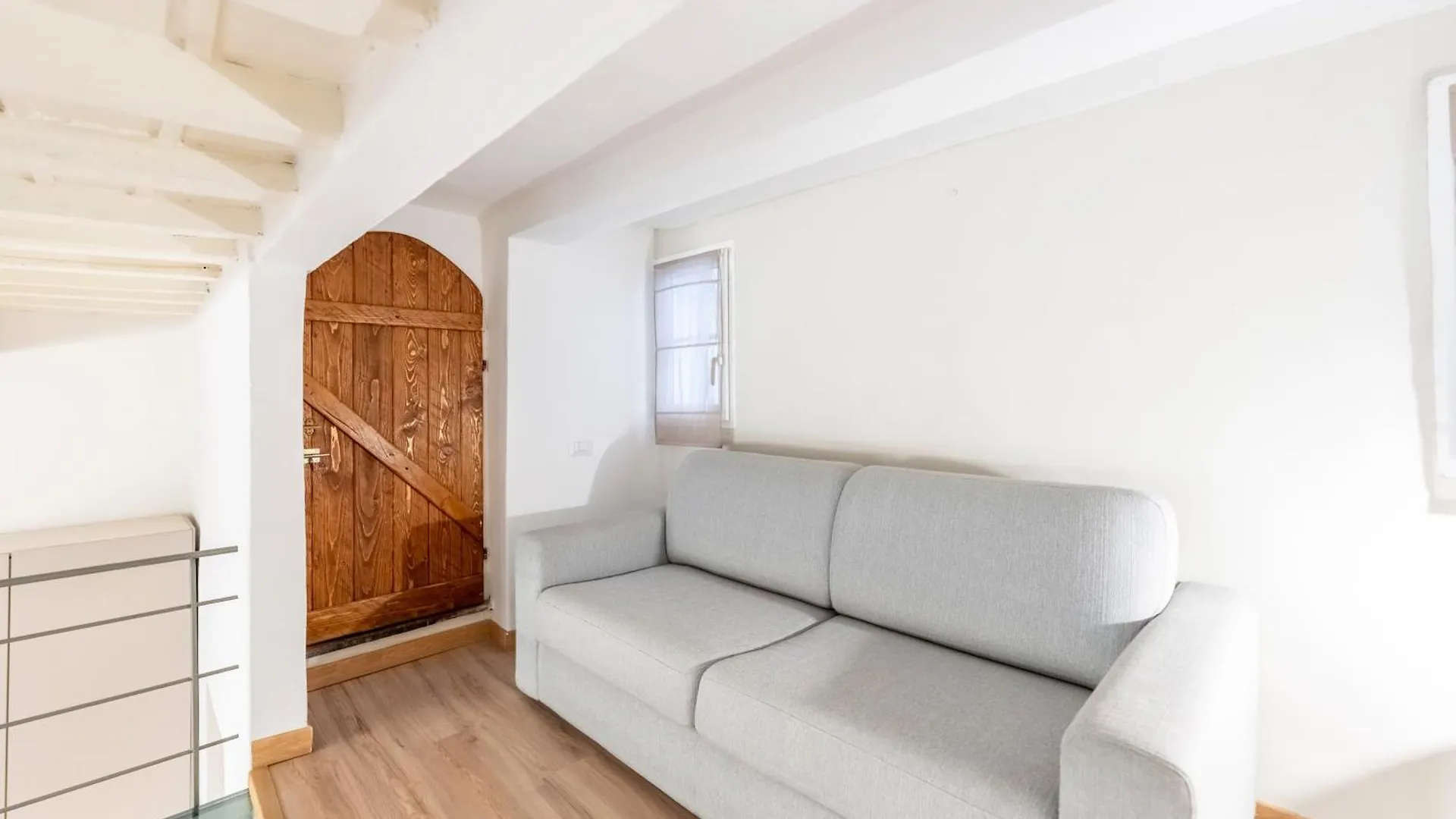 Bela Apartments Florencie 0*,