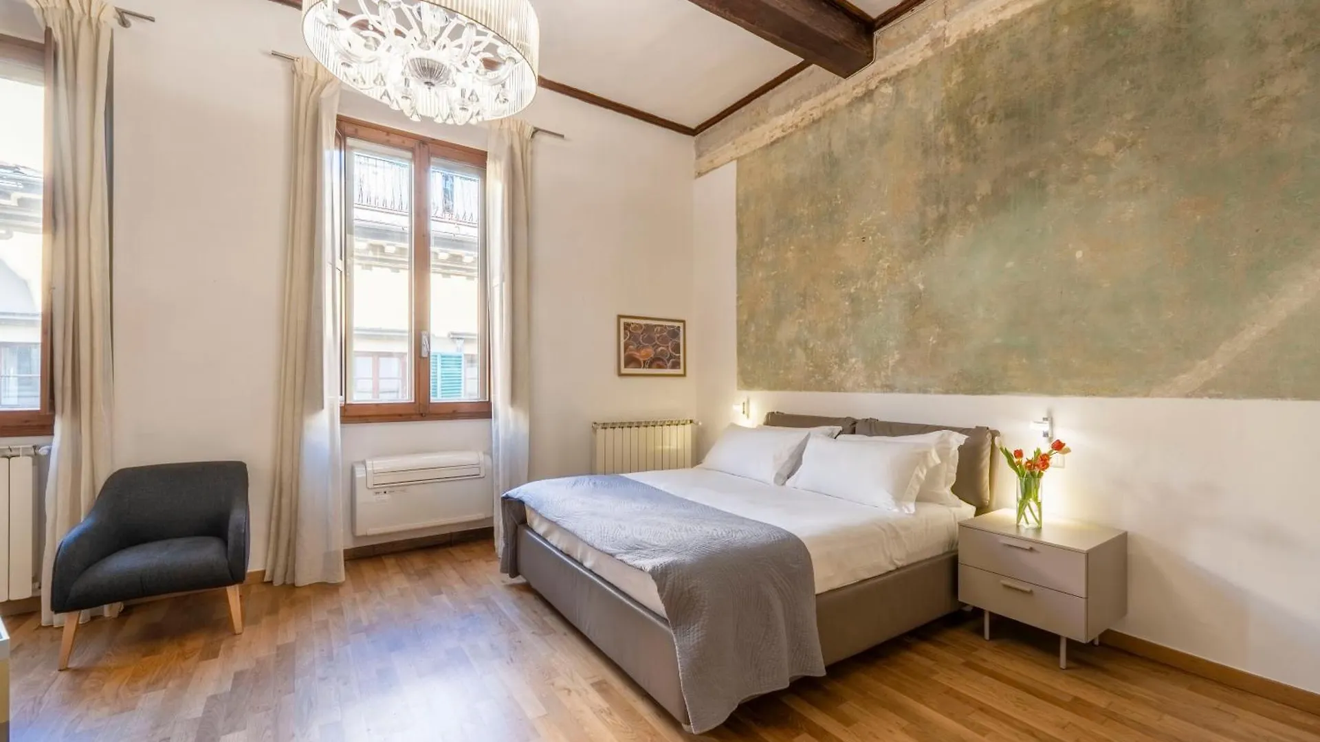 Guest house Bela Apartments Florence