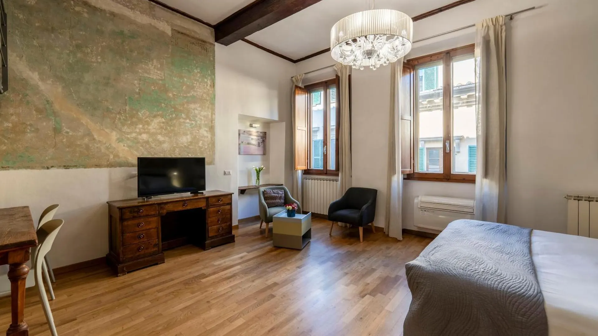 Bela Apartments Florence 0*,  Italy