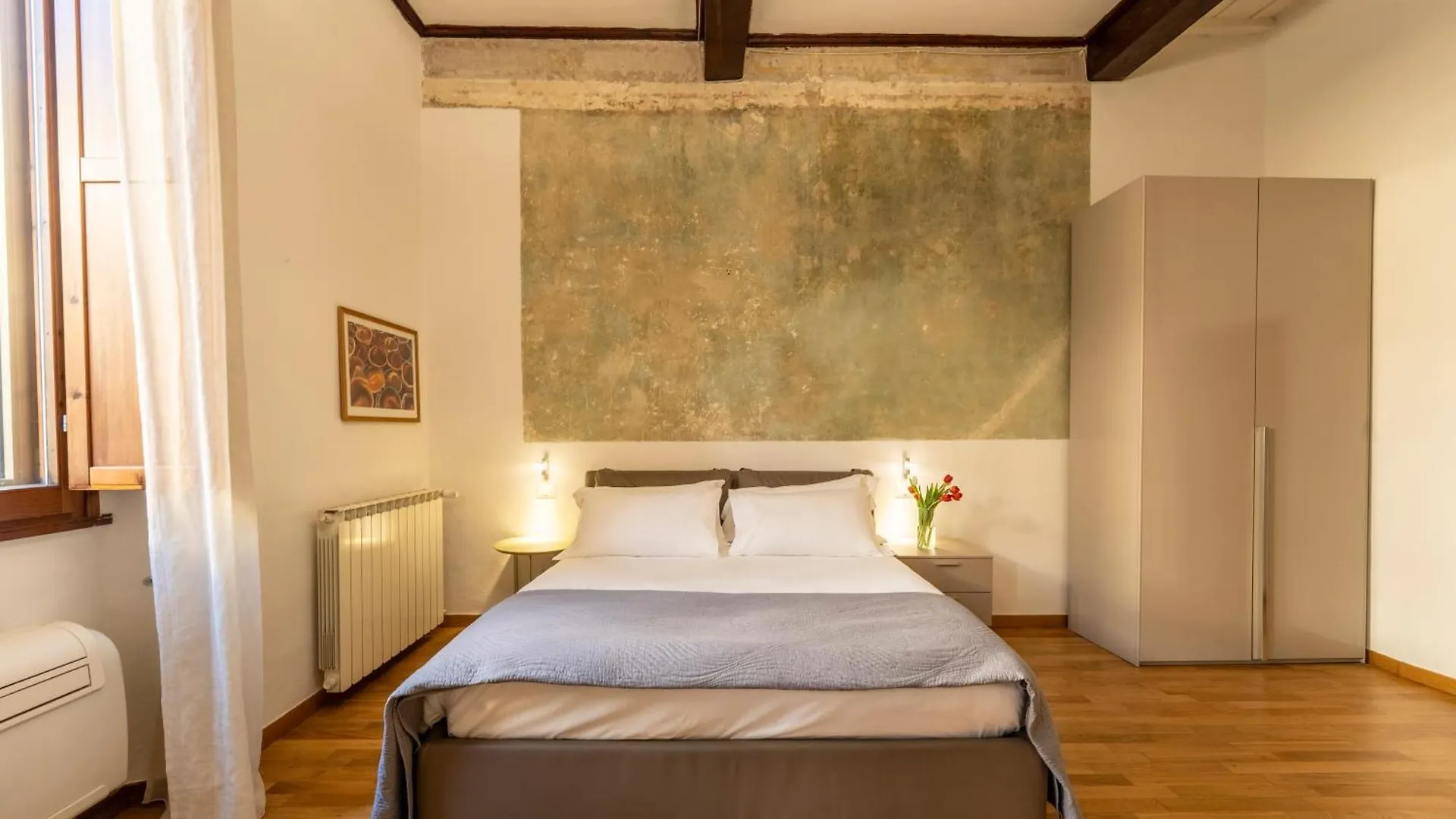 Bela Apartments Florence Guest house