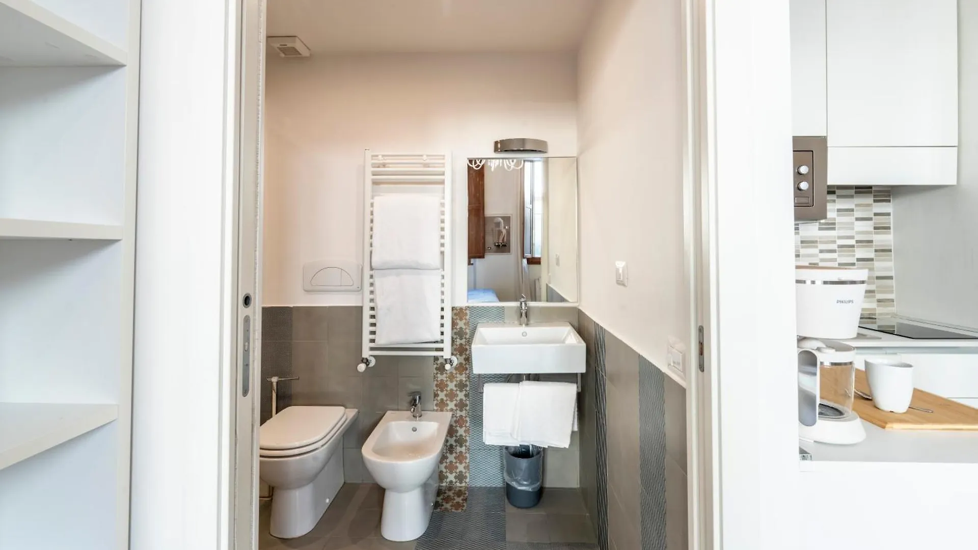 Bela Apartments Florence