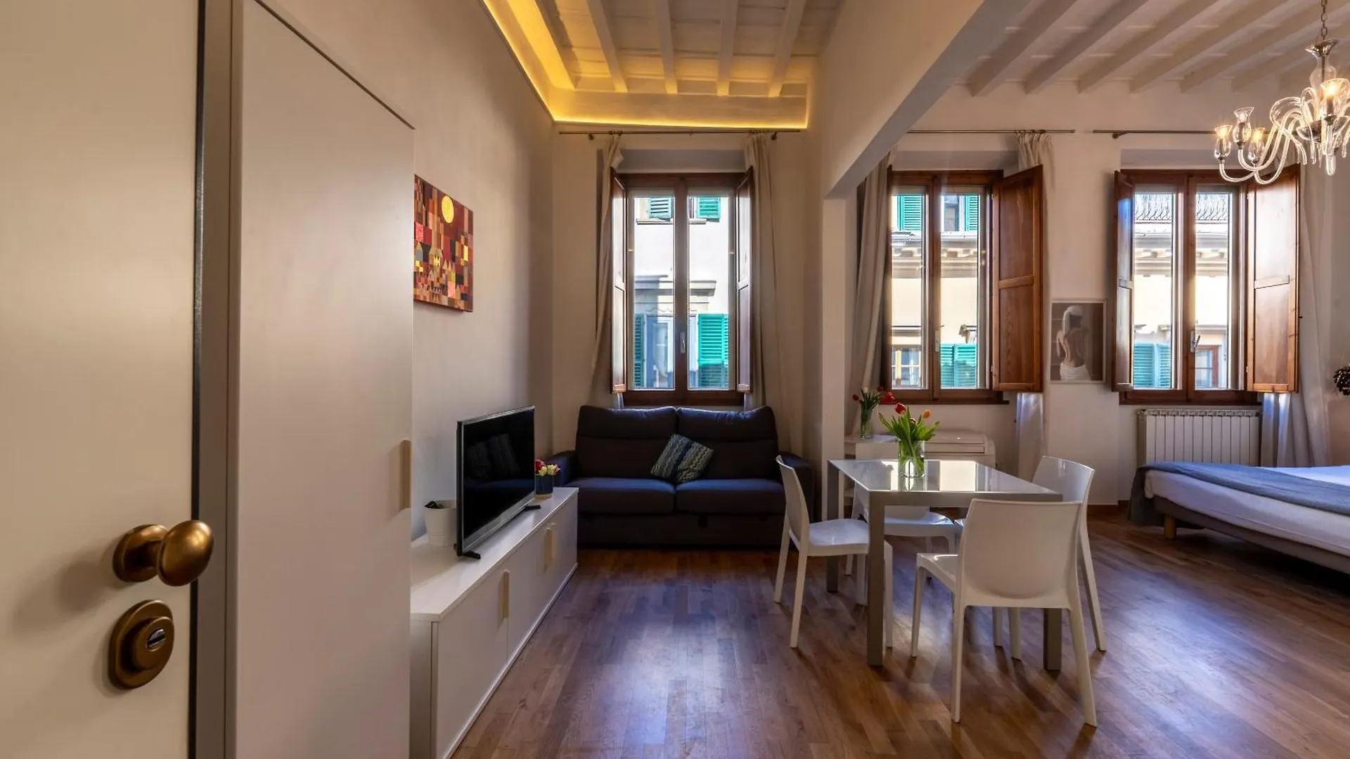 Bela Apartments Florence Guest house