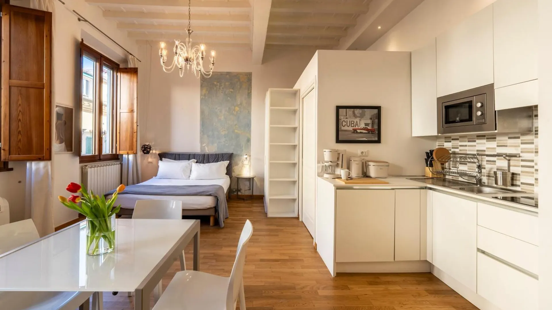 Bela Apartments Florence Guest house