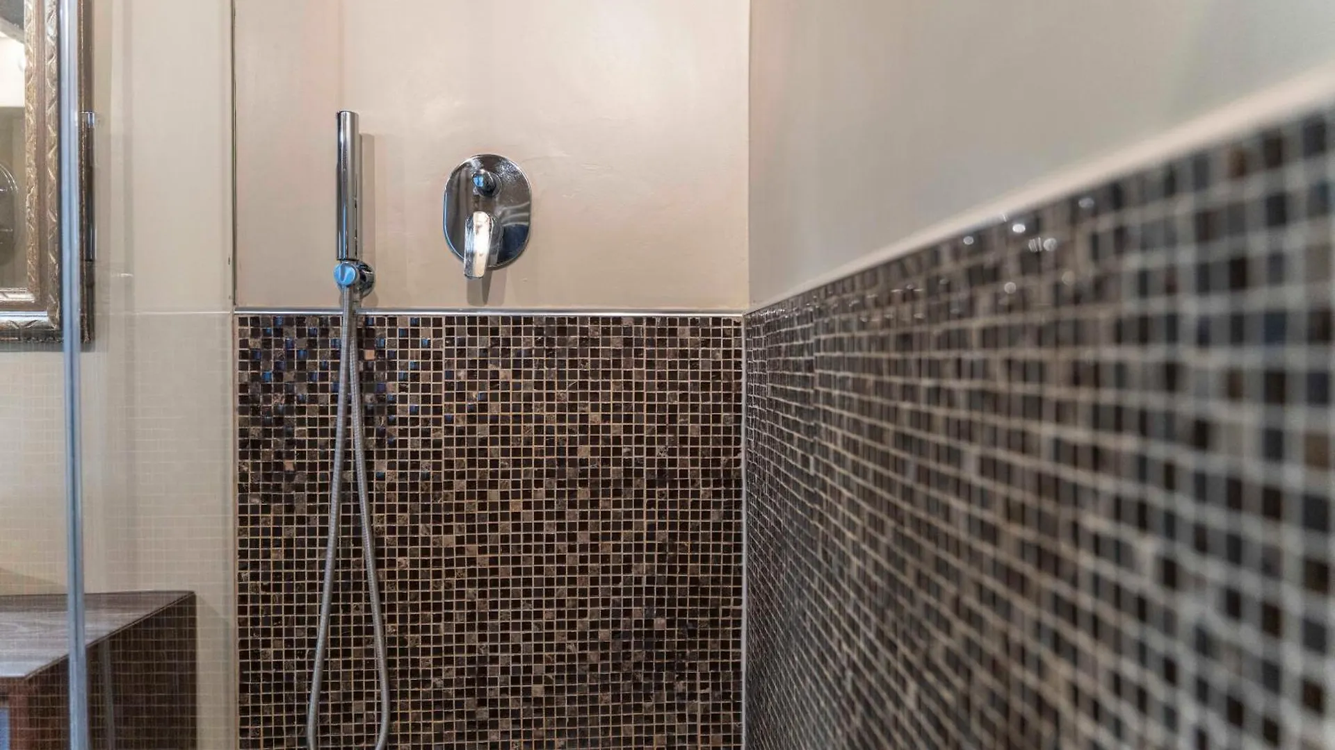 Guest house Bela Apartments Florence Italy
