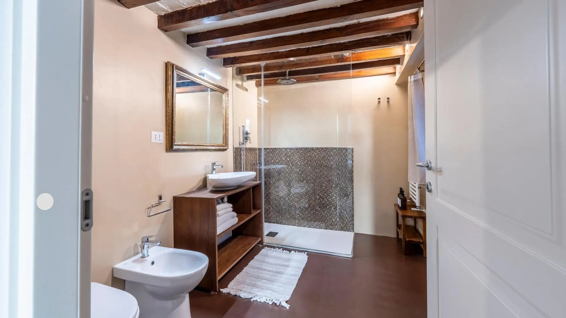 Guest house Bela Apartments Florence
