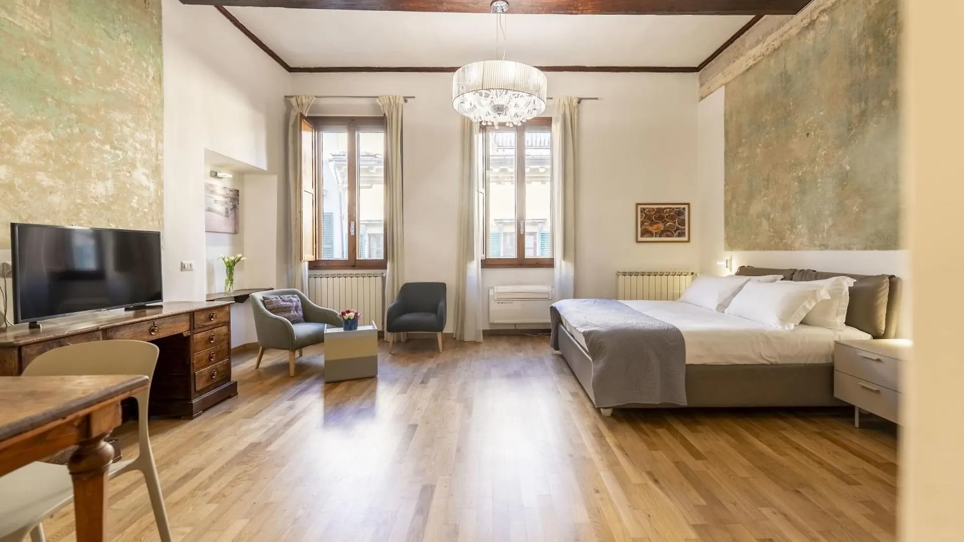 Pensjonat Bela Apartments Florencja